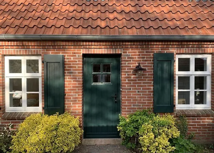 With Garden Near Greetsiel * Hinte